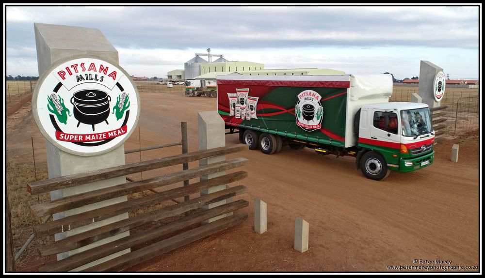 truck-leaving-pitsana-mills